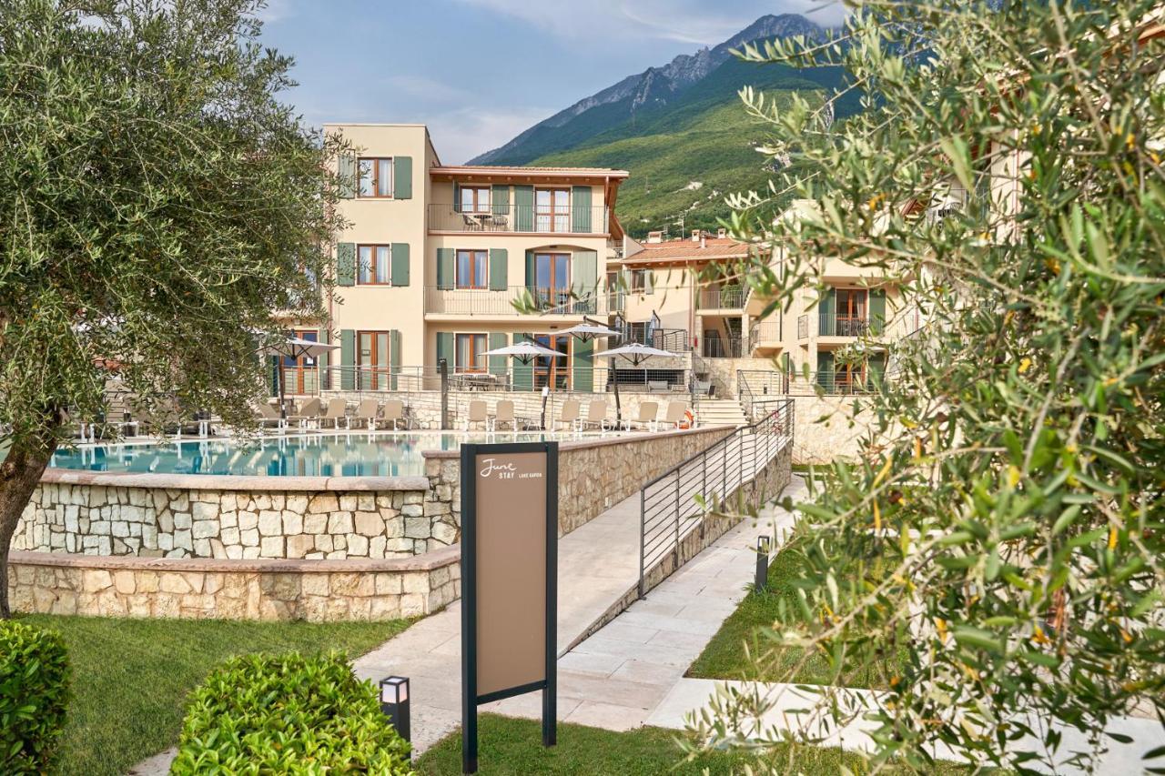 June Stay Lake Garda Brenzone sul Garda Eksteriør bilde