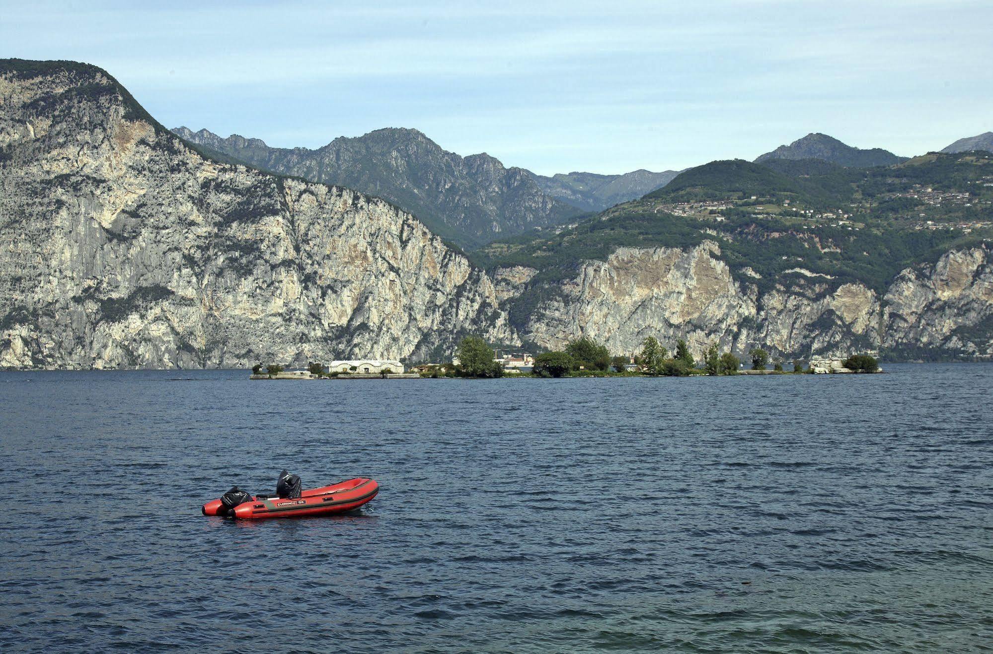 June Stay Lake Garda Brenzone sul Garda Eksteriør bilde